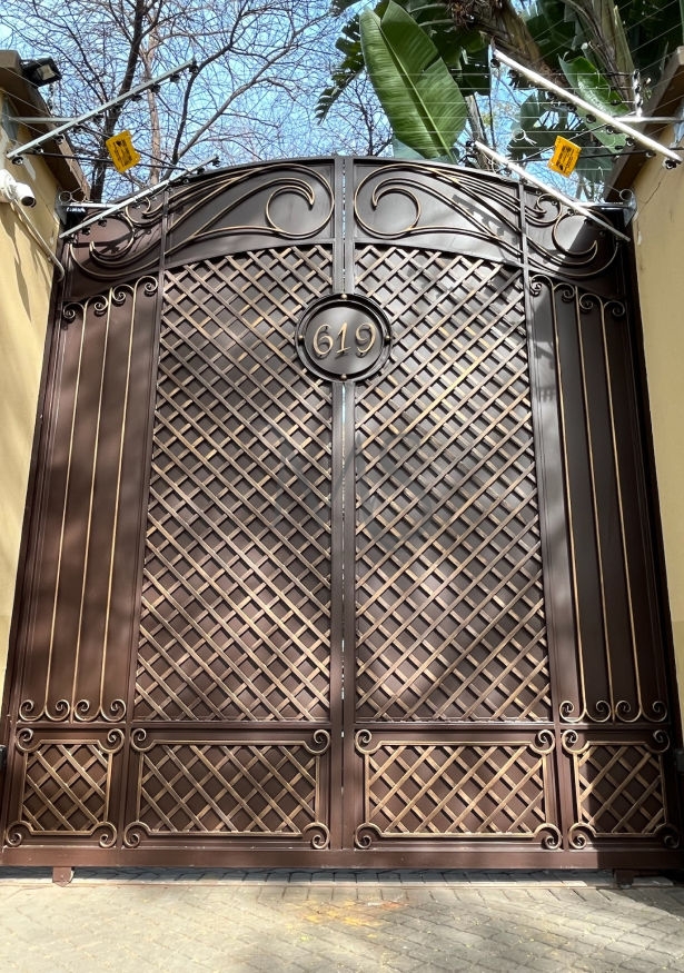 Driveway Gates 37